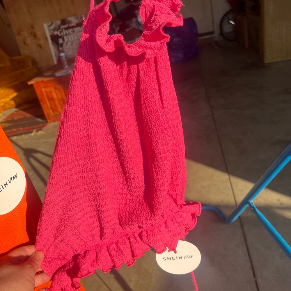 HOT PINK SHEIN TOP SIZE XL